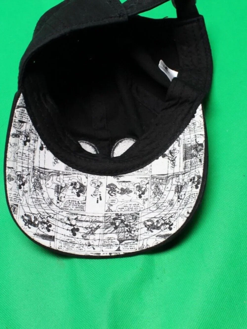 Disney Mickey and Friends Hat Cap Black Youth child hat